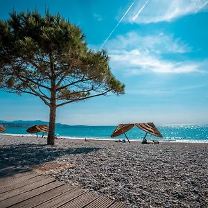 Fame - Marina Baie Des Anges France