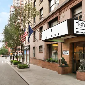 3* Otel Night Broadway