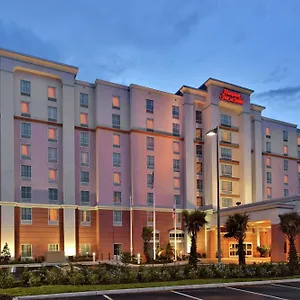 *** Hotel Hampton & Airport At Gateway Village Estados Unidos