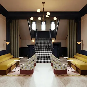 Marqueen 4* Seattle